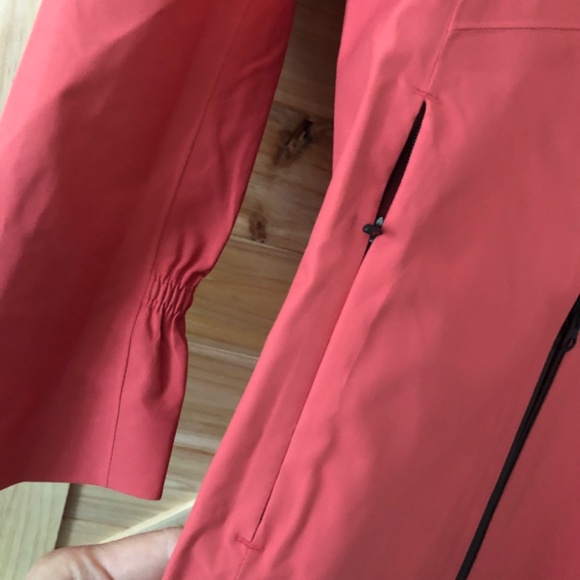 NWT Indygena Kisa Rain Jacket S Melon - Picture 6 of 16